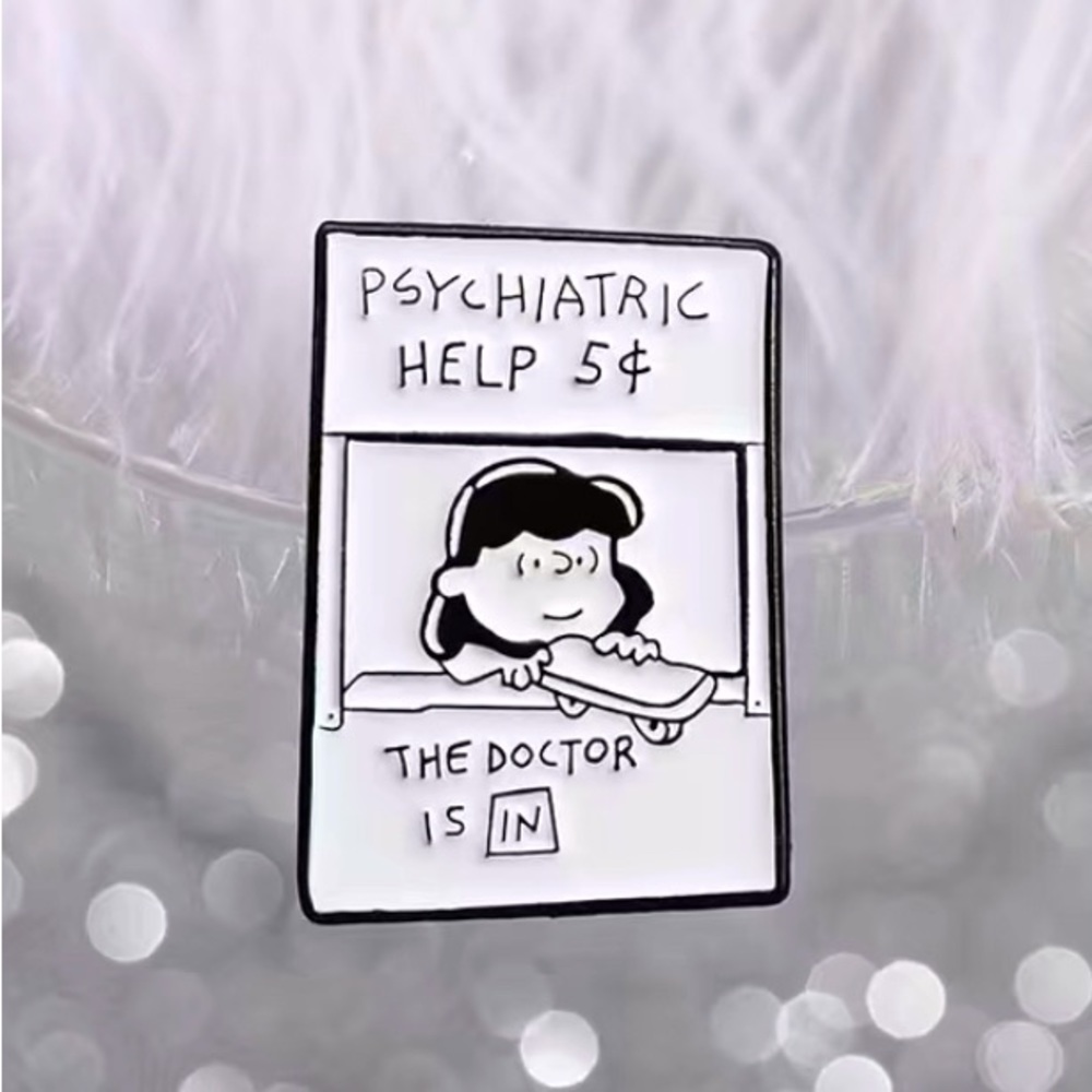 Peanuts Lucy The Doctor Is In Enamel Pin Badge